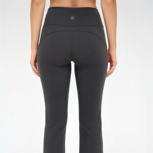 Gray Grey High-Waisted Flare Leggings (M) Size 6